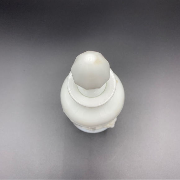 Westmorland Milk Glass Grape Perfume Bottle - Picture 3 of 8
